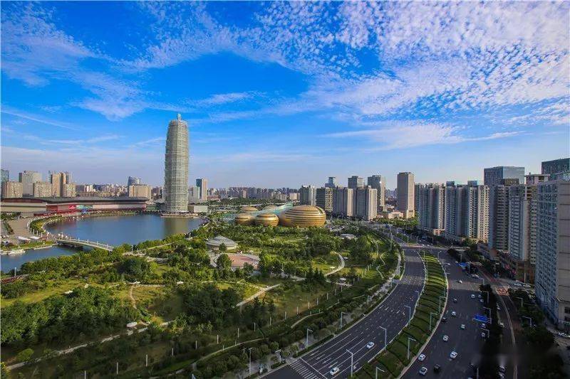 河南，友情、家庭与爱的温馨日常故事